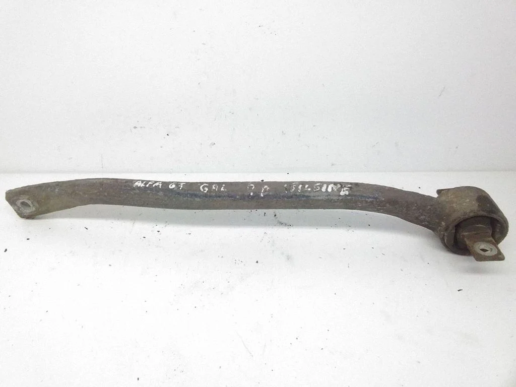 Rear suspension control arm – right