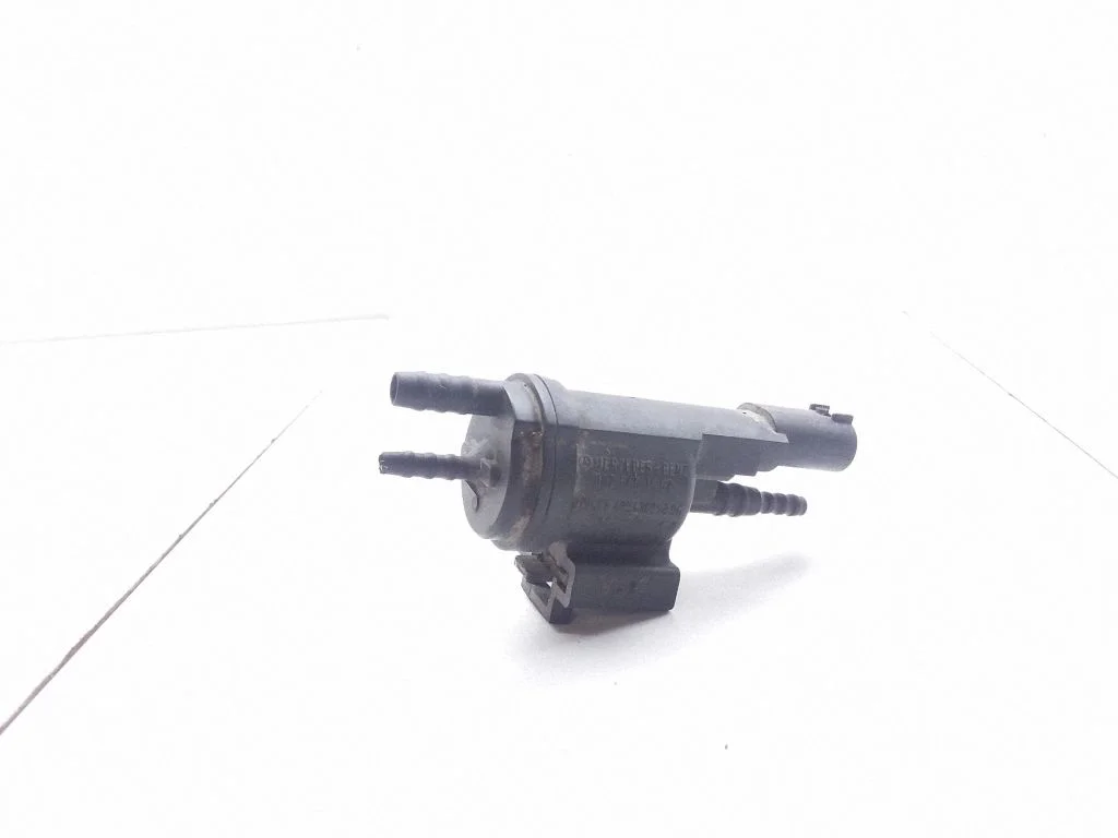 Valve vacuum – Mercedes-Benz E-Class W210 (1995-2002)