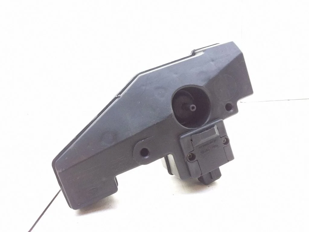 Valve vacuum 91AG19A566AA