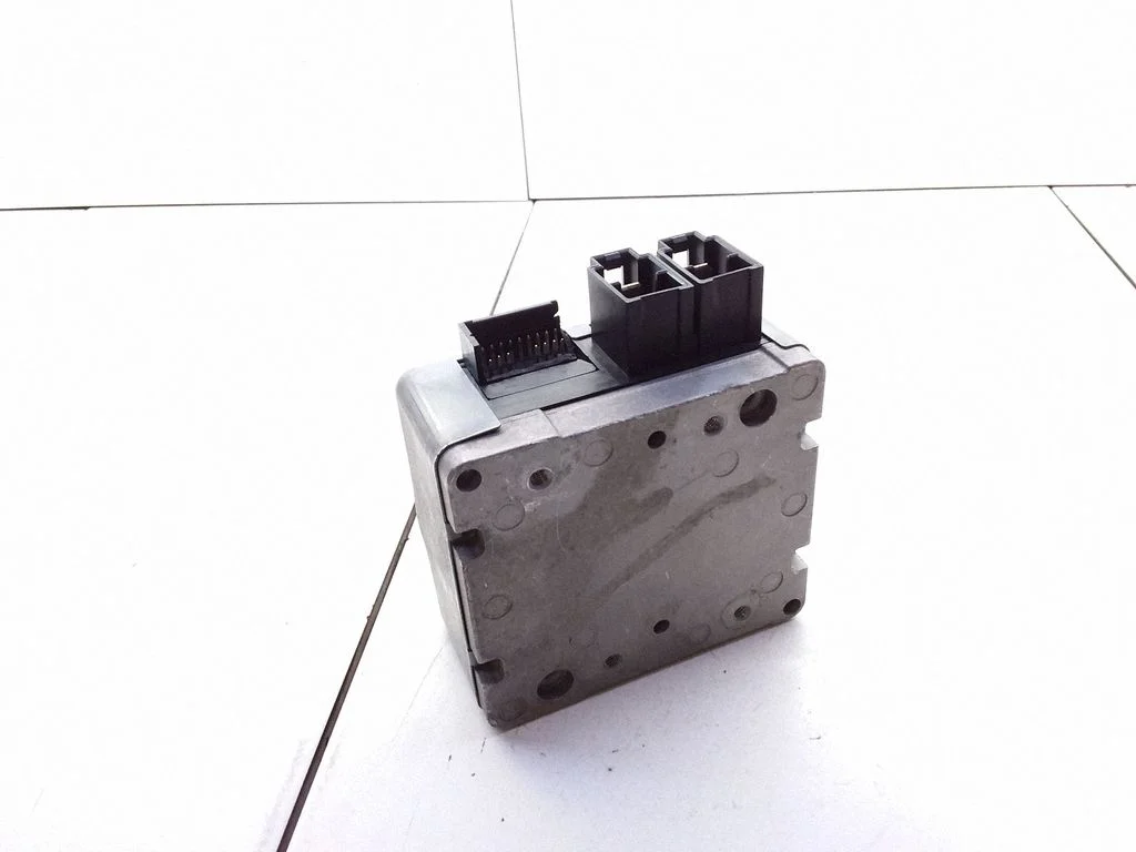 Steering rack control module – Nissan Versa (2006-2012)