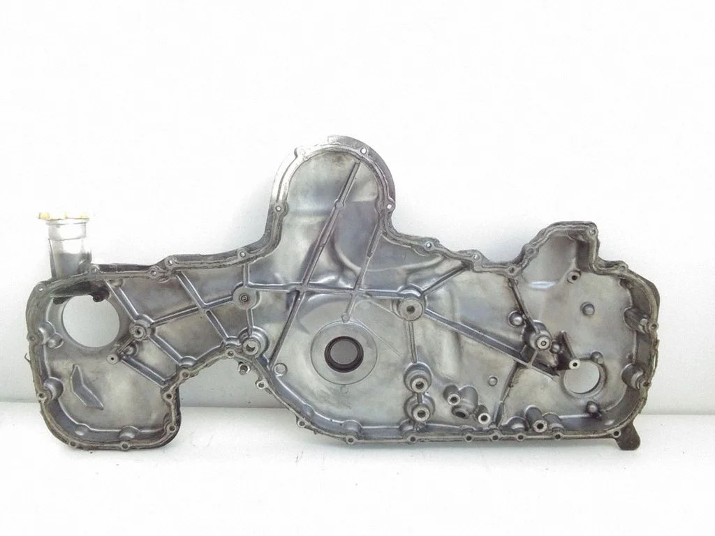 Timing chain cover – Subaru Outback (2007-2009)