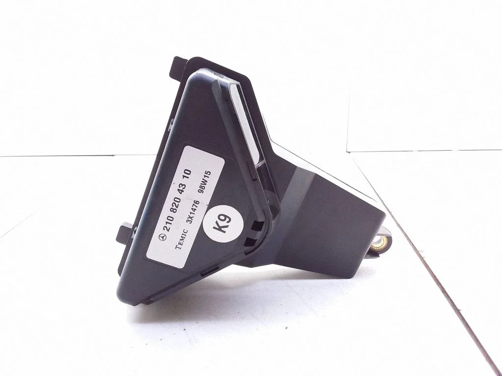Alarm movement detector/sensor – Mercedes-Benz E-Class W210 (1995-2002)