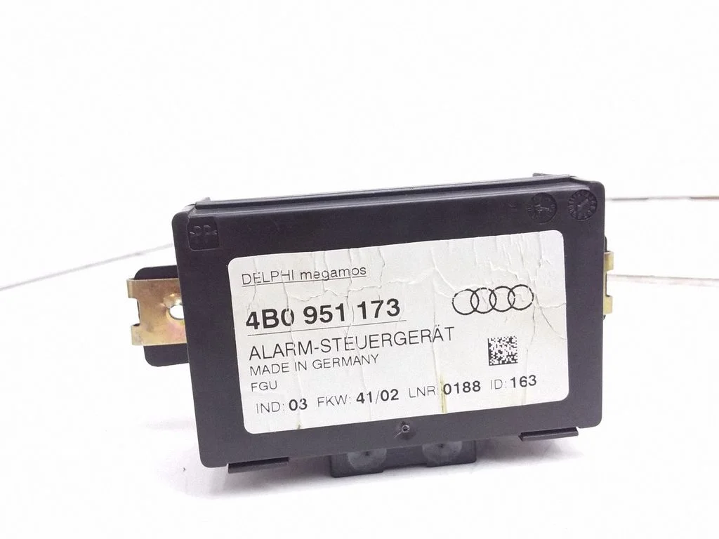 Alarm movement detector/sensor – Audi A3 S3 8L (1996-2003)