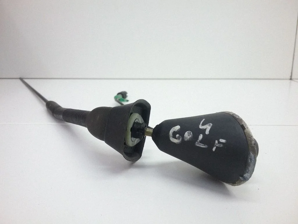 Radio antenna – Volkswagen Golf IV (1998-2005)