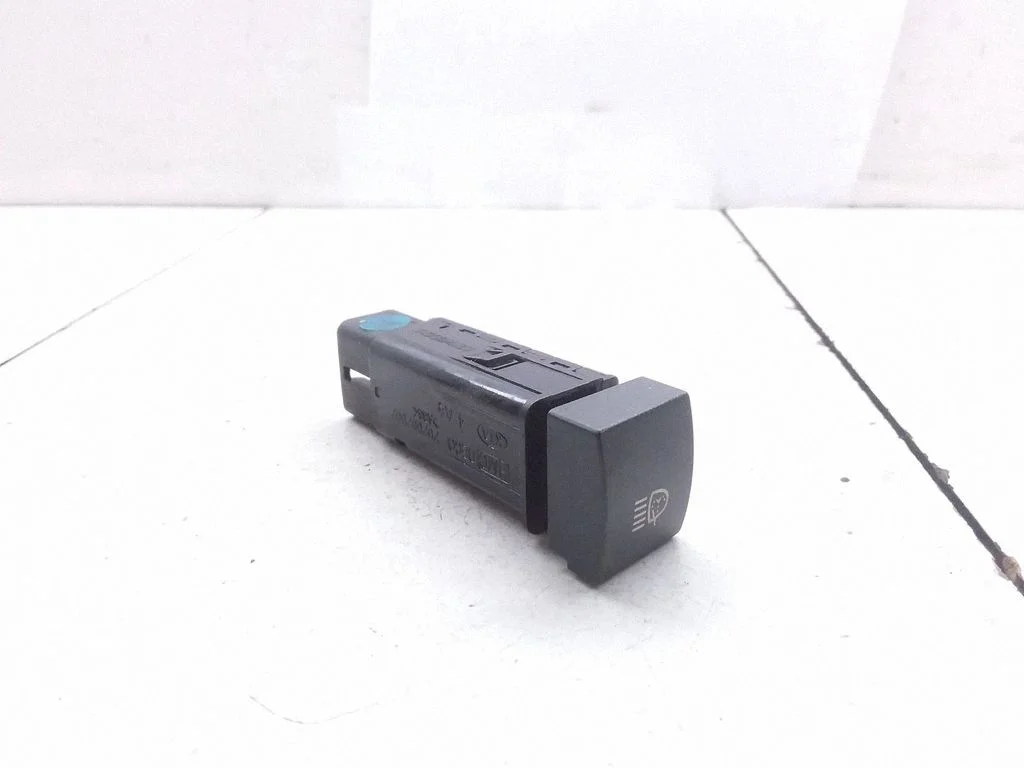 Headlight washer switch – KIA Sorento (2002-2009)
