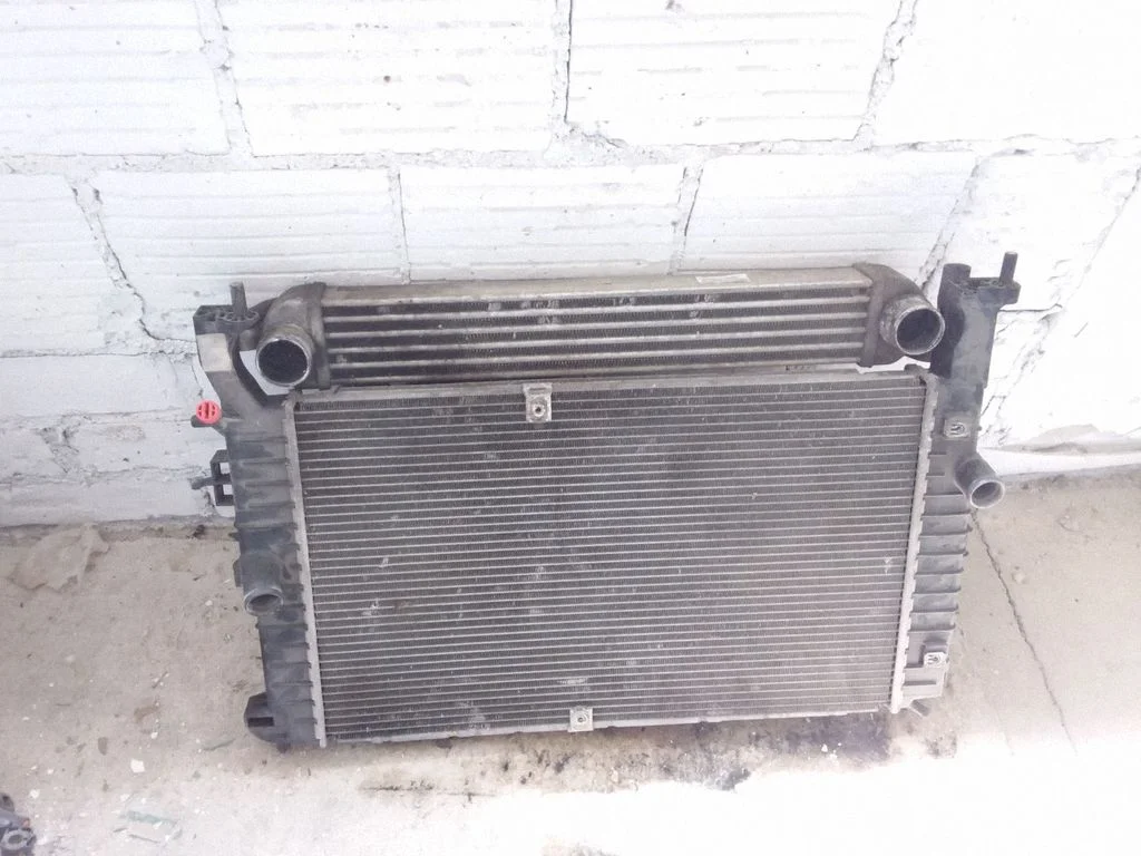 Radiatoru komplekts 52406446