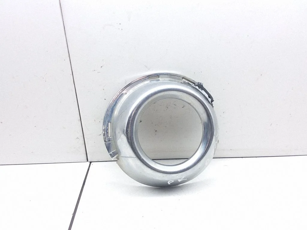 Fog light bracket – Peugeot 307 (2005-2008)