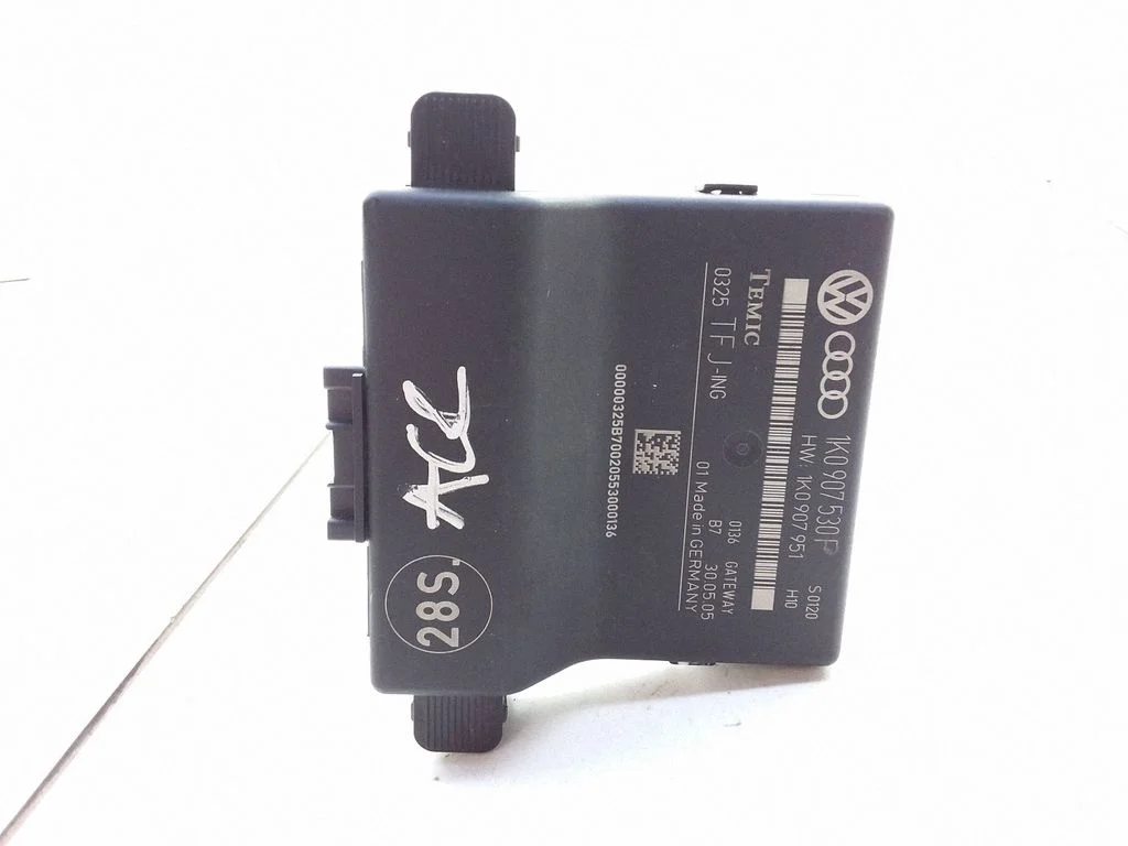 Gateway control module – Volkswagen Golf Plus (2005-2013)