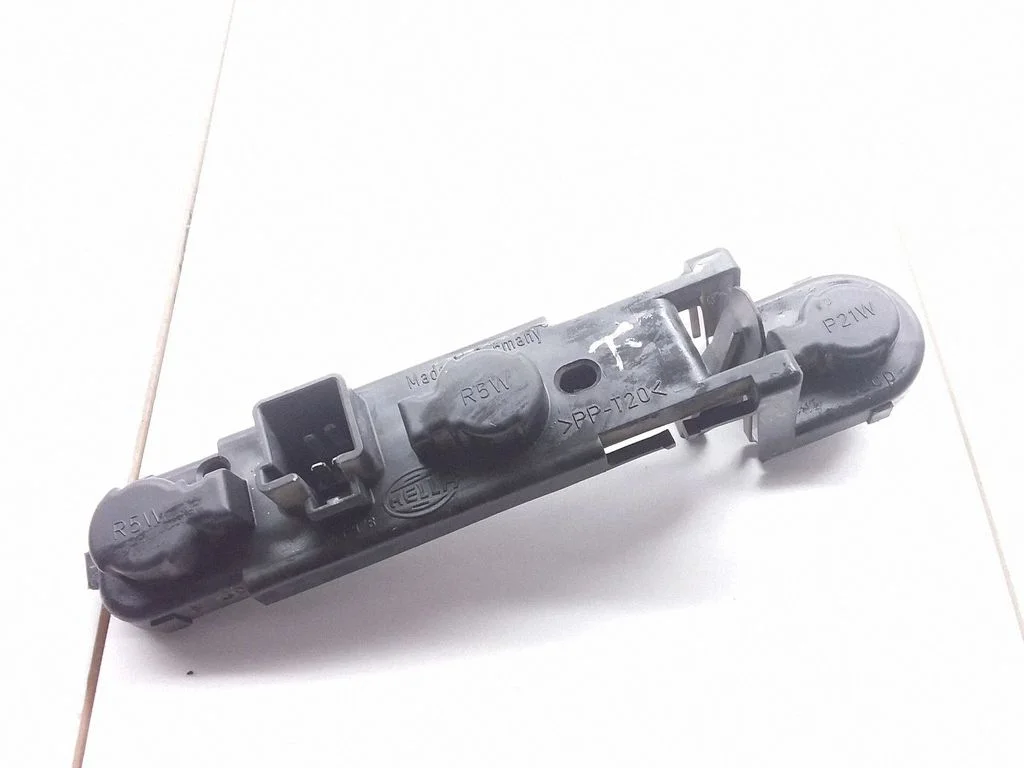 Tagatule pirni kate (pesa) – Volvo S80 (1999-2003)