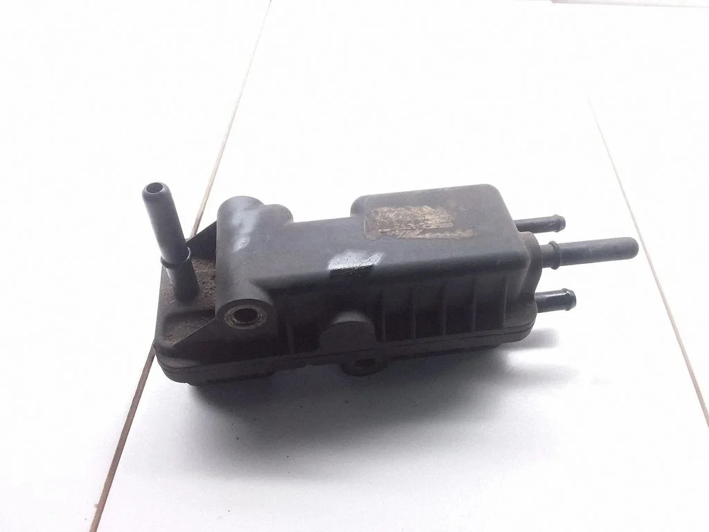 Fuel expansion tank