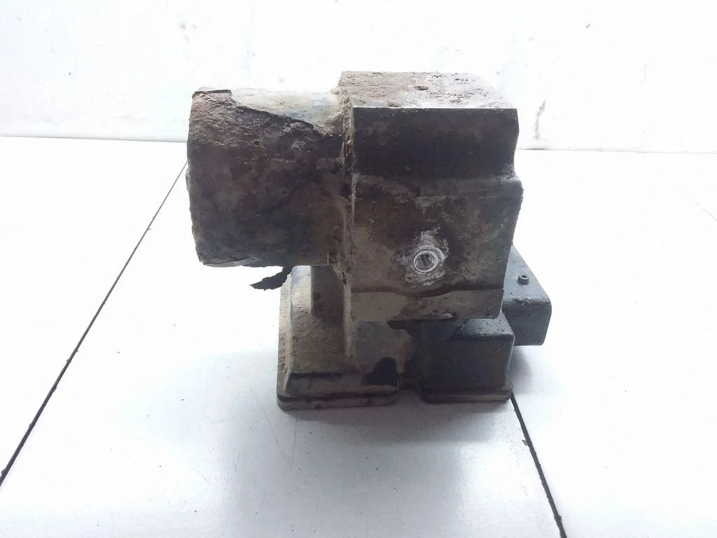 ABS block – Opel Vivaro (2001-2014)