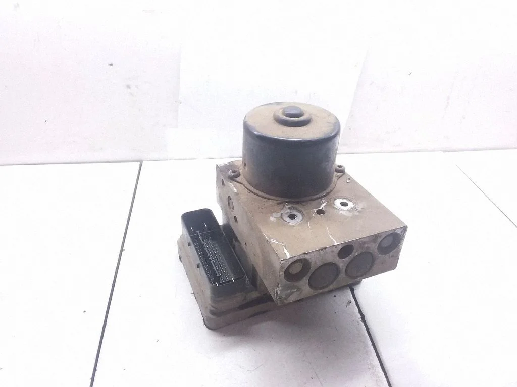 ABS block – Volvo S60 (2001-2004)