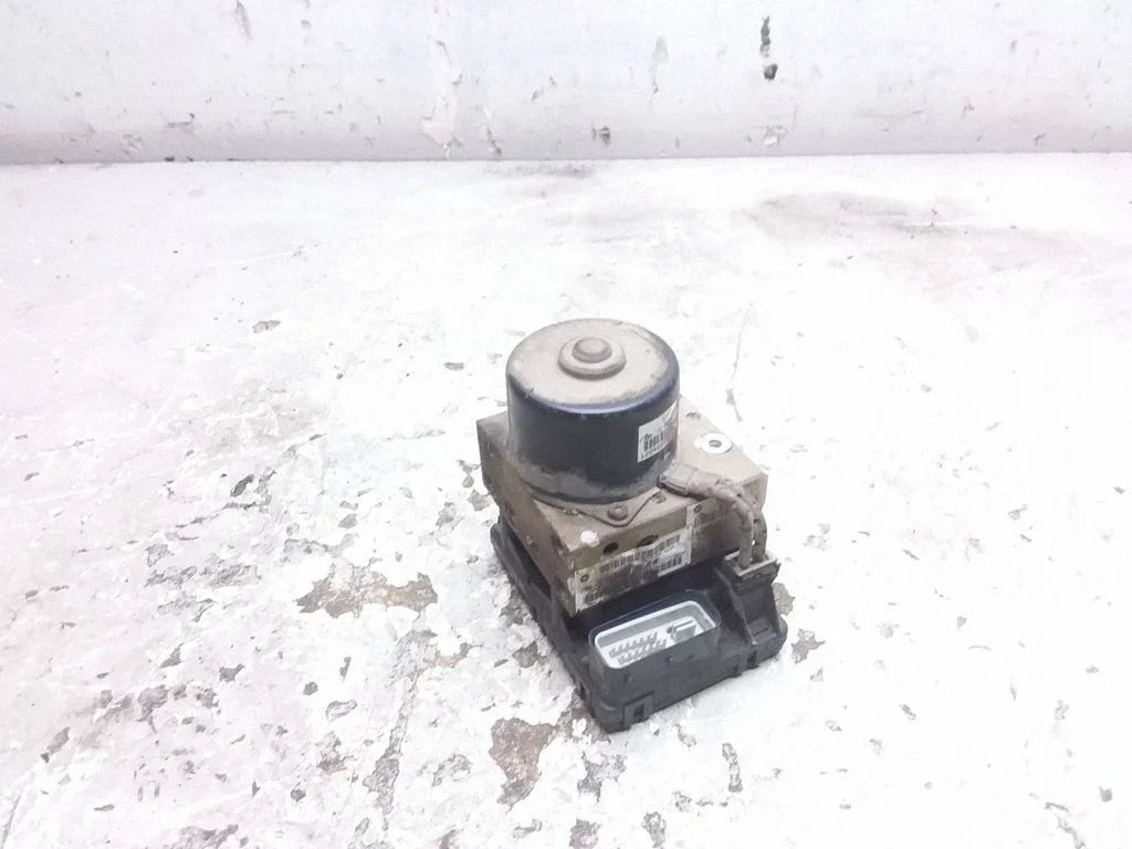 ABS-plokk – Chrysler Grand Voyager III (1995-2000)