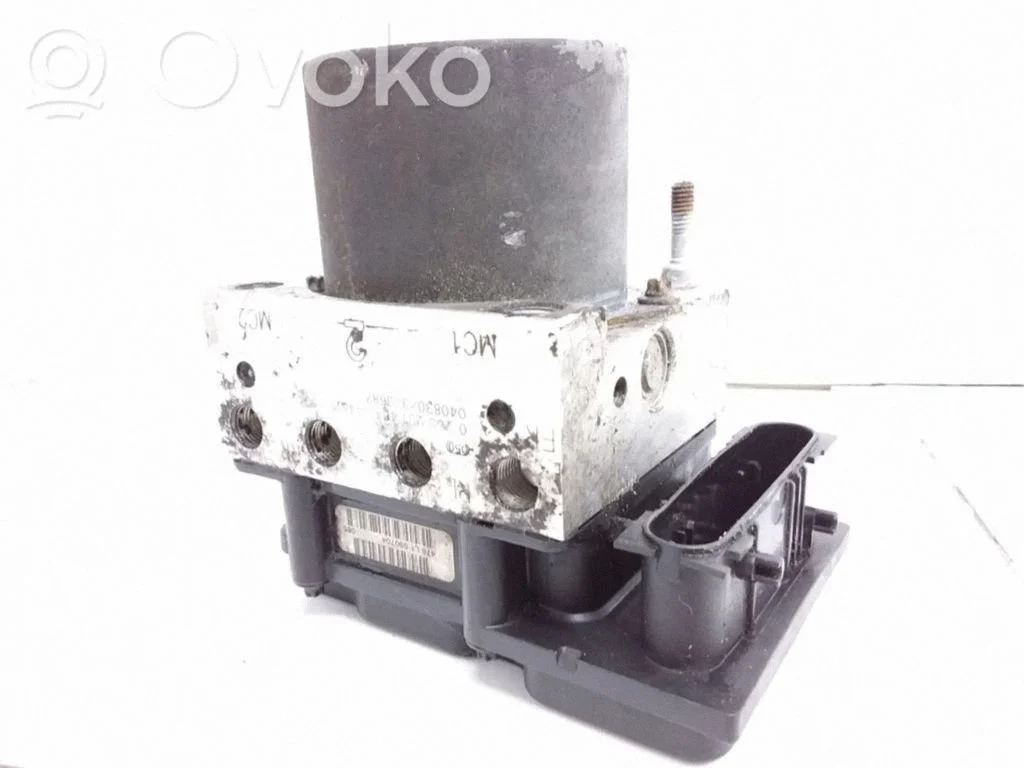 ABS block – Toyota Avensis T250 (2003-2006)