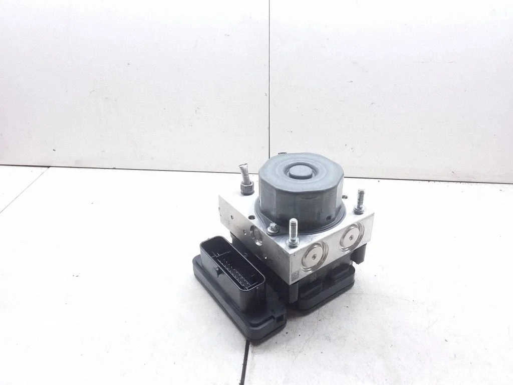 ABS block 476601842R – Renault Captur (2013-2020)