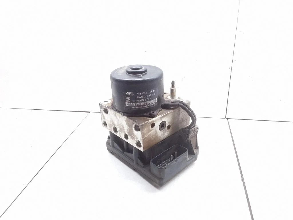 ABS block – Volkswagen Sharan (1996-2000)