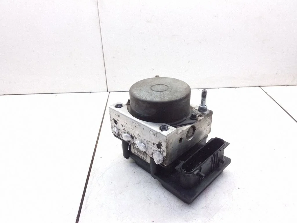 ABS-plokk – Renault Clio III (2005-2012)