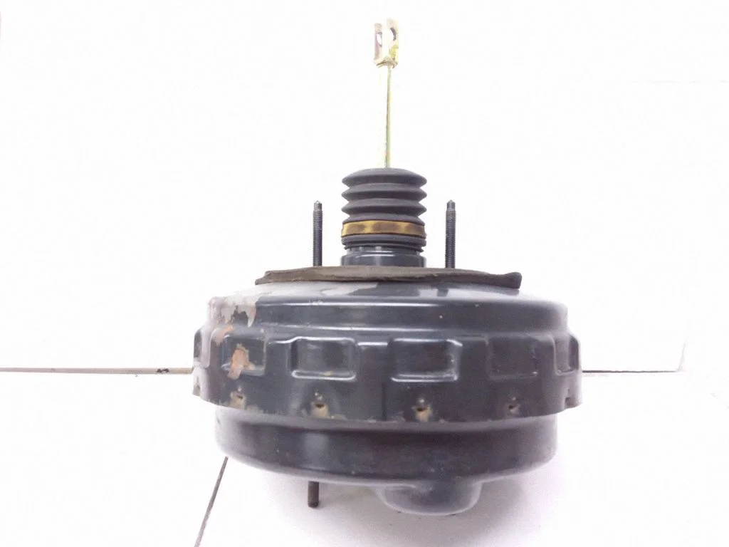 Brake booster 8200047563