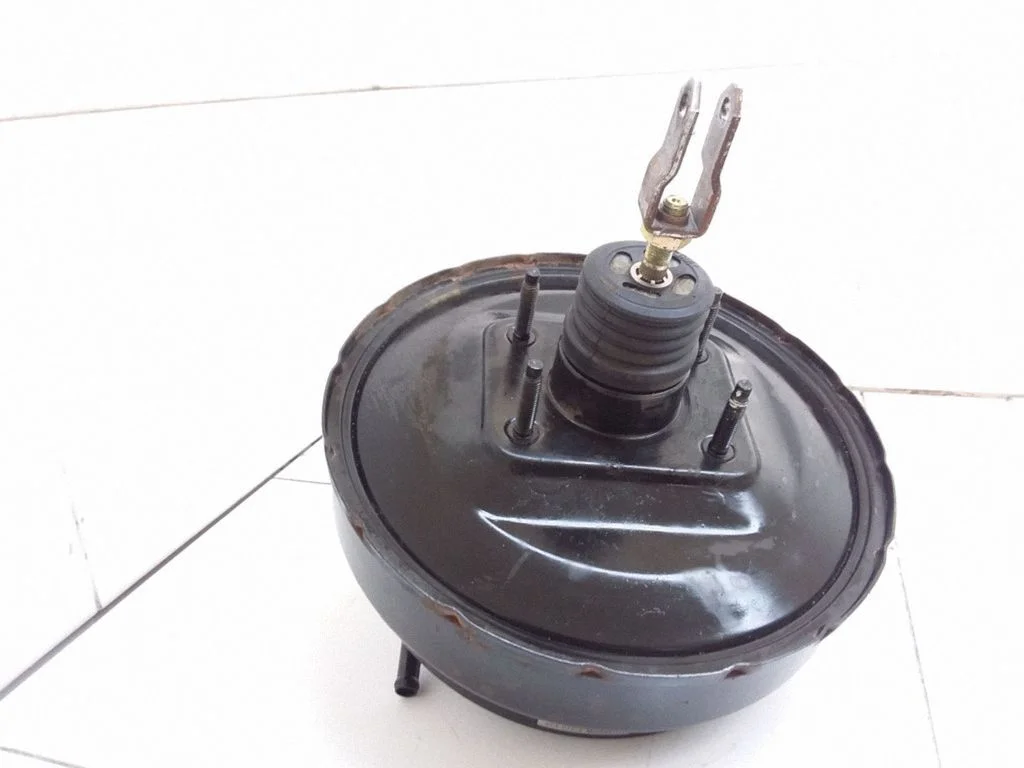 Brake booster – Nissan X-Trail T30 (2001-2007)