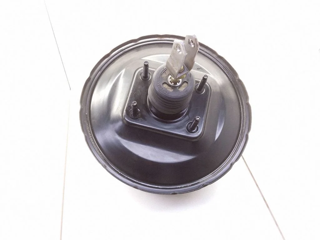Brake booster – Nissan X-Trail T30 (2001-2007)