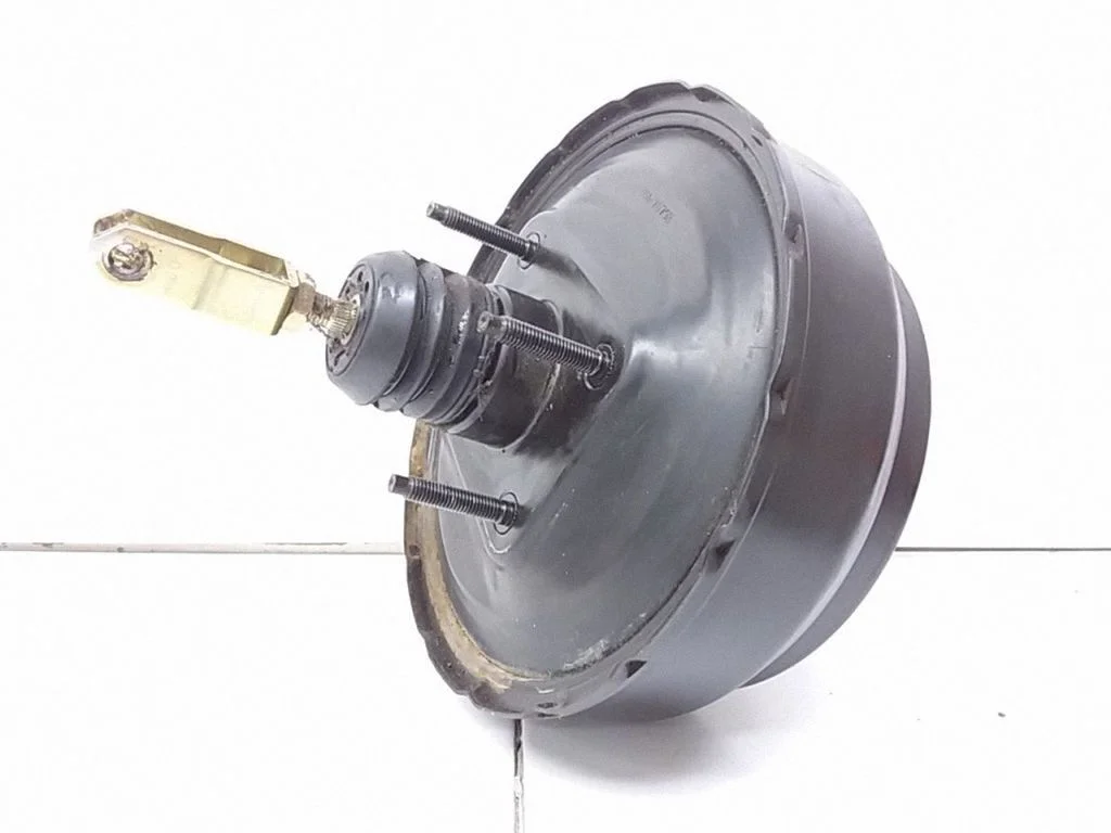 Brake booster 472103J400