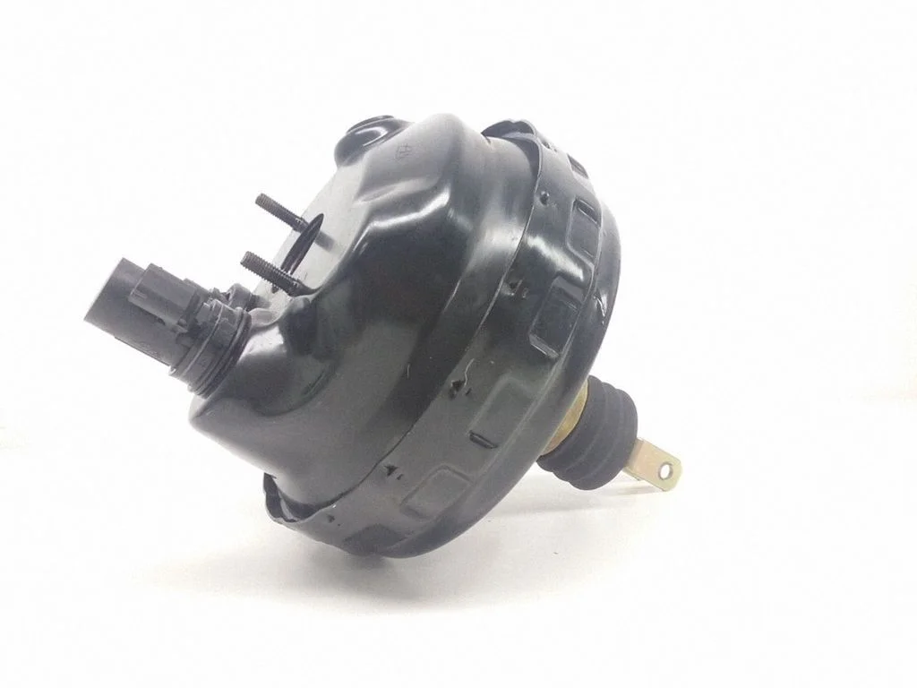 Brake booster – Mercedes-Benz C-Class W203 (2000-2007)