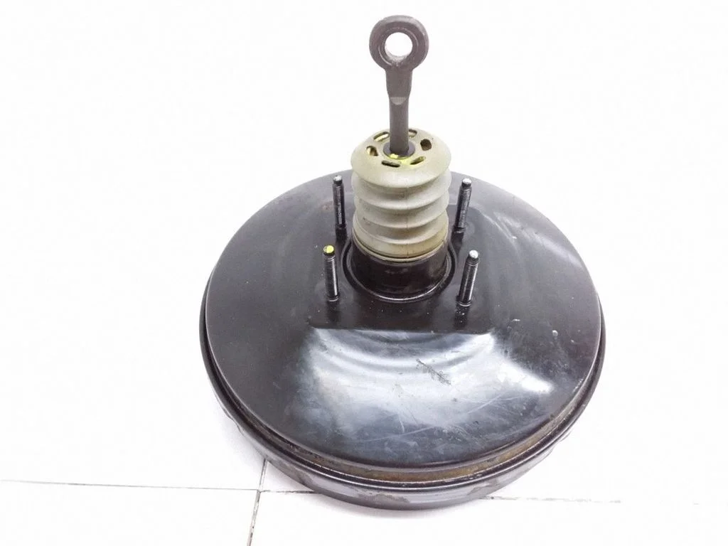Brake booster P05105151AE