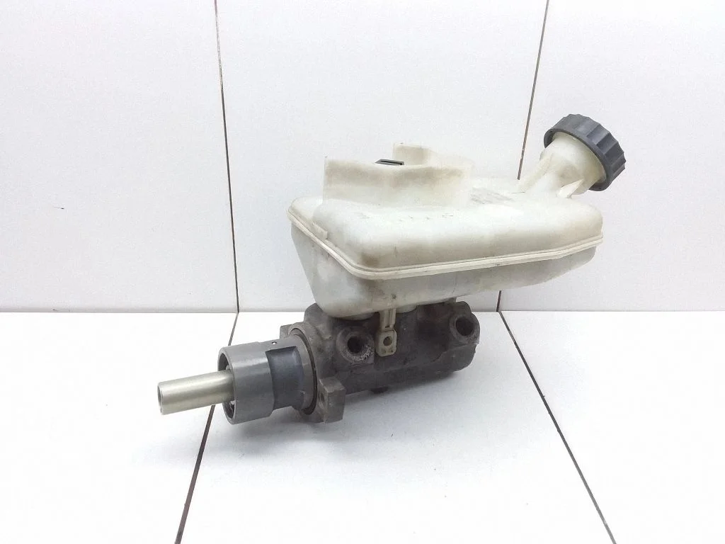 Pompa hamulcowa – Ford Transit (2000-2006)