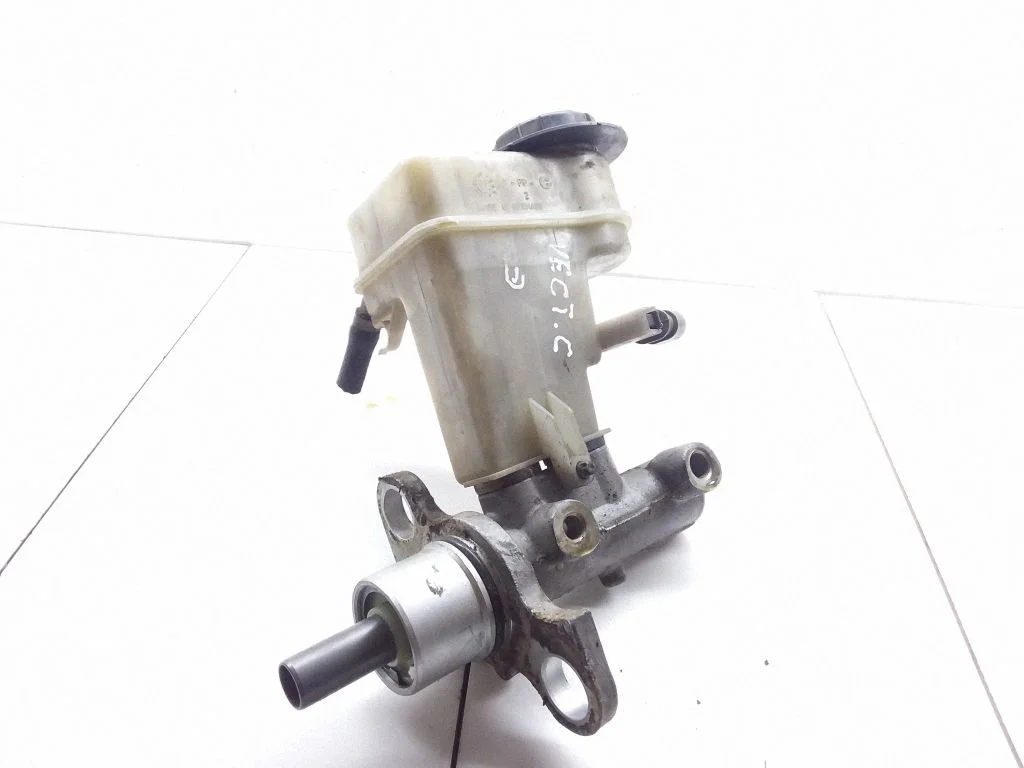 Master brake cylinder – Opel Vectra C (2002-2005)