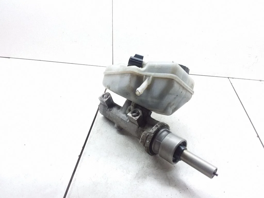Master brake cylinder – Ford Mondeo Mk III (2000-2007)
