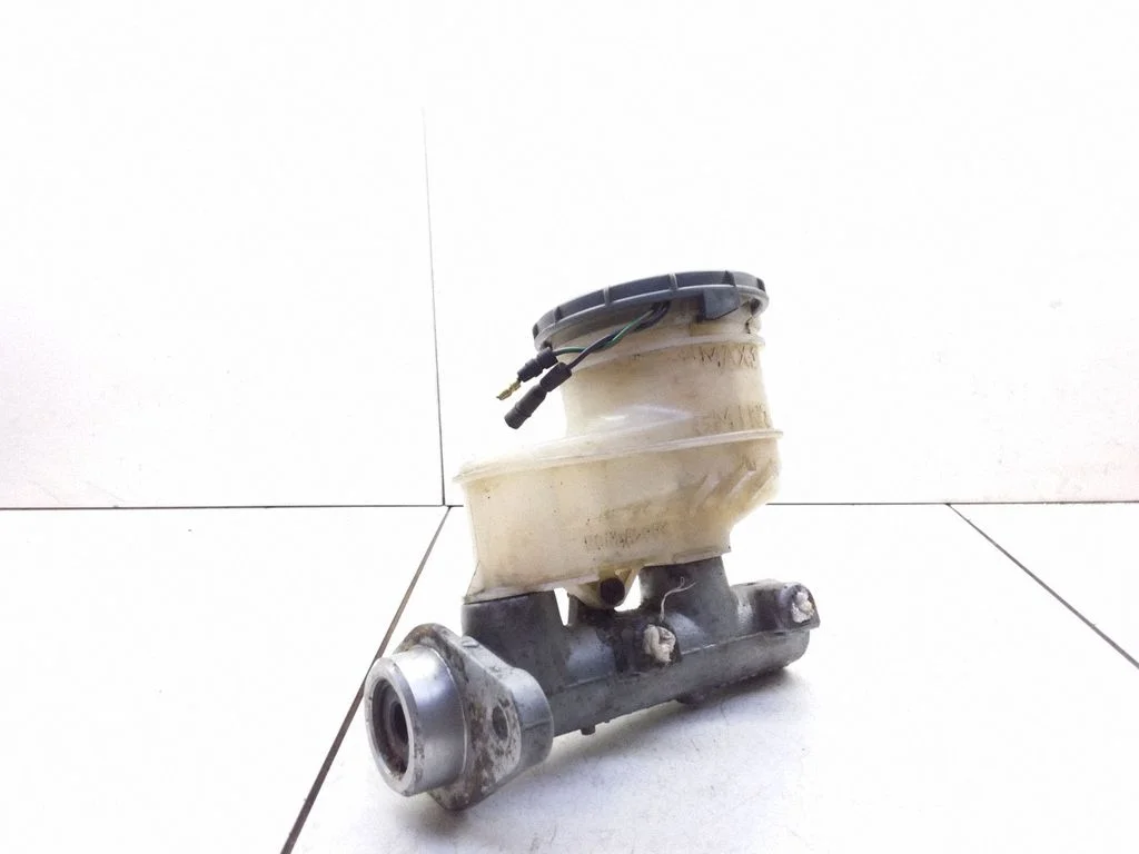 Master brake cylinder – Honda Accord (1999-2002)