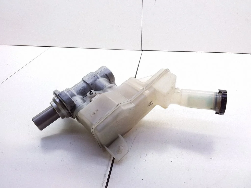 Piduri peasilinder – Nissan Versa (2006-2012)