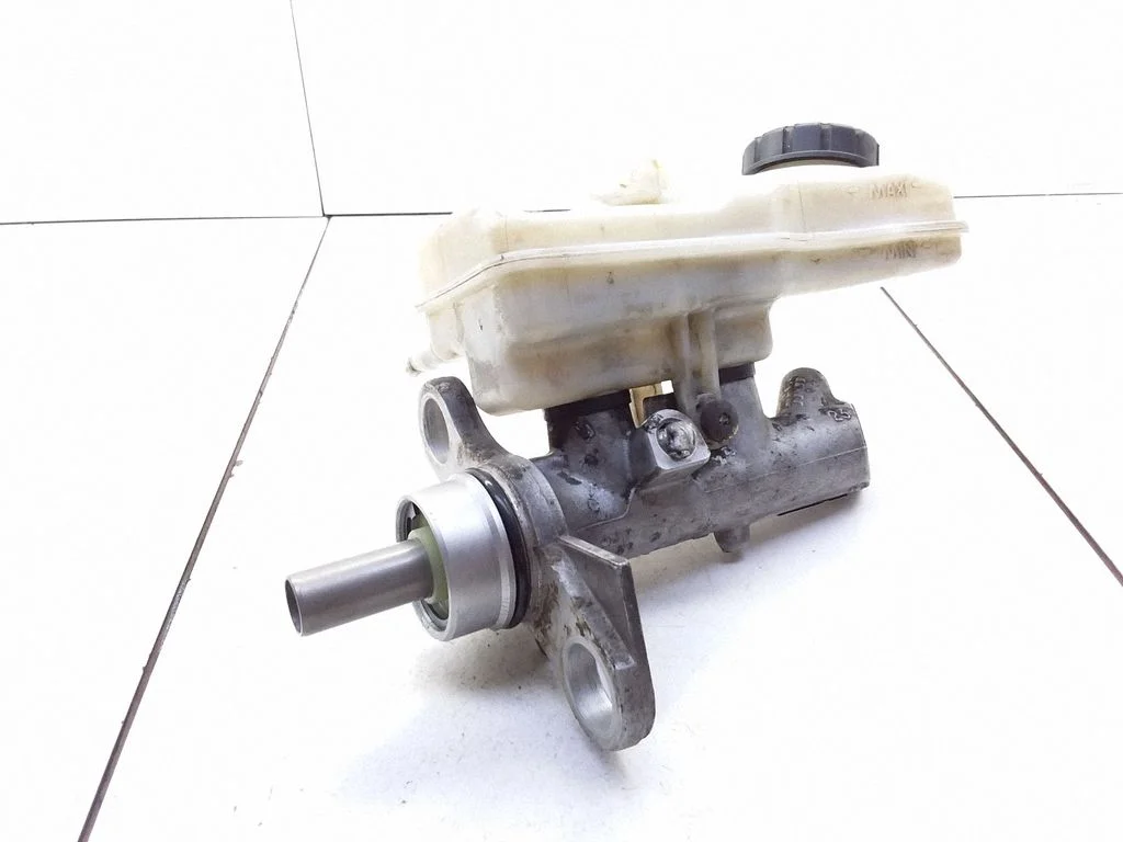Master brake cylinder – Renault Megane II (2002-2005)