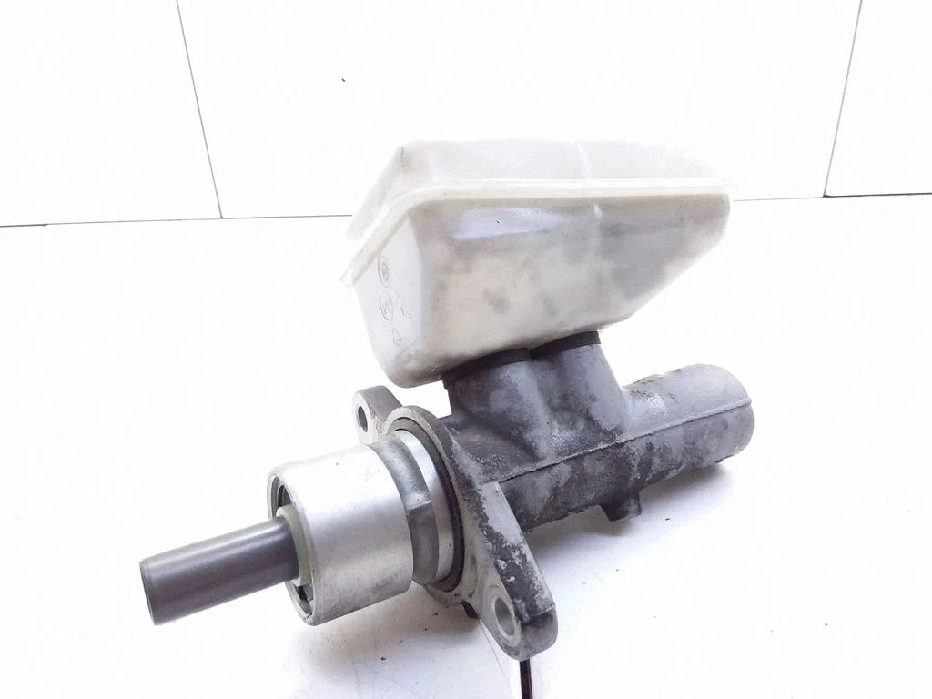 Master brake cylinder – Opel Vectra B (1996-2002)