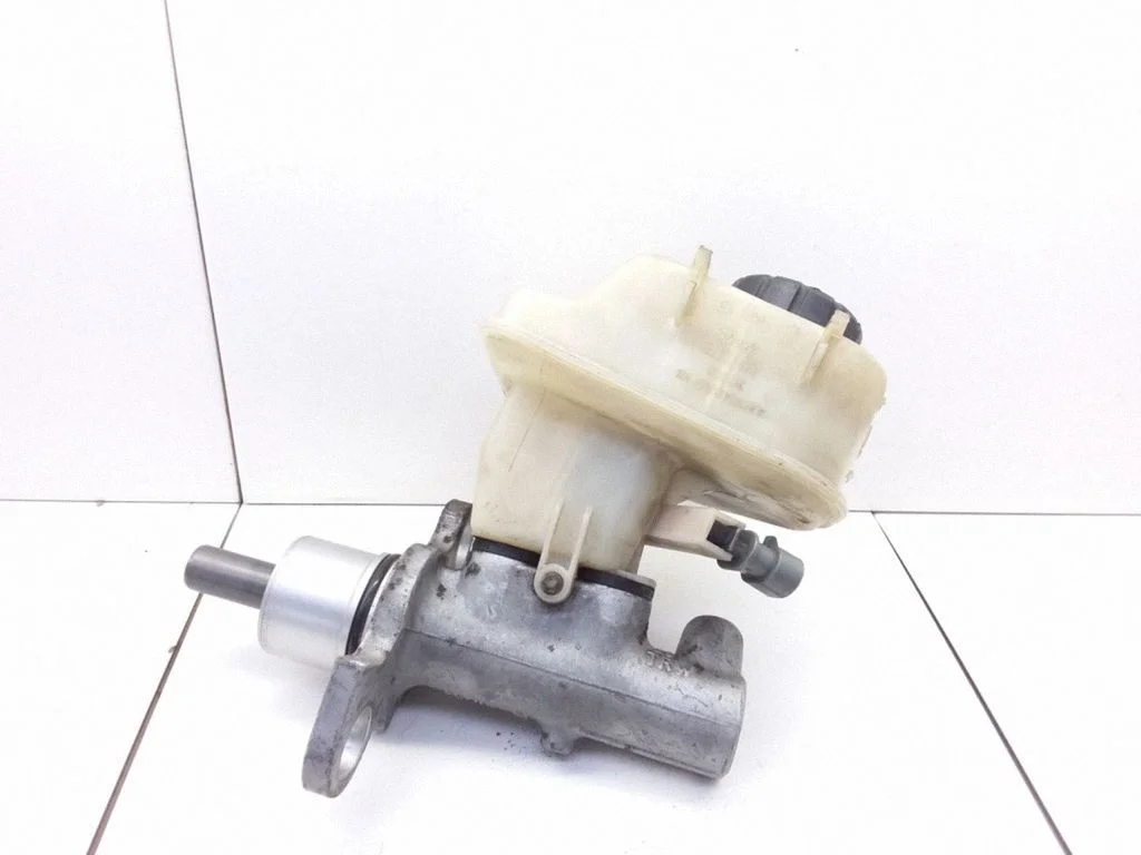 Master brake cylinder – Opel Vectra C (2002-2005)