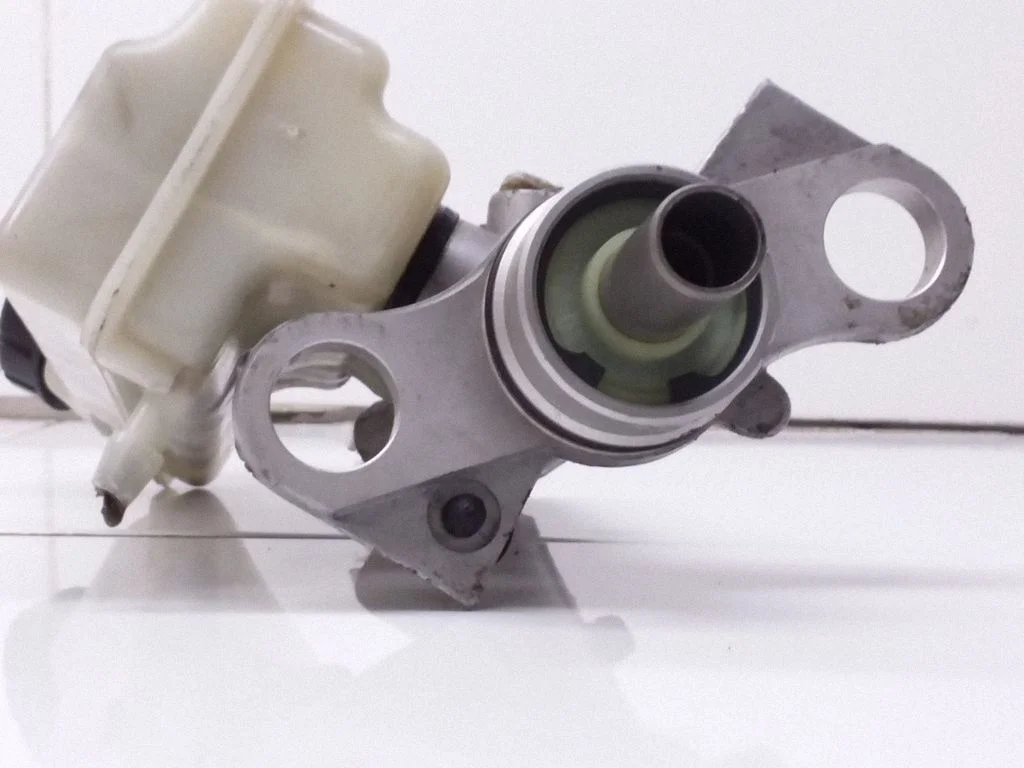 Master brake cylinder – Renault Megane II (2002-2005)