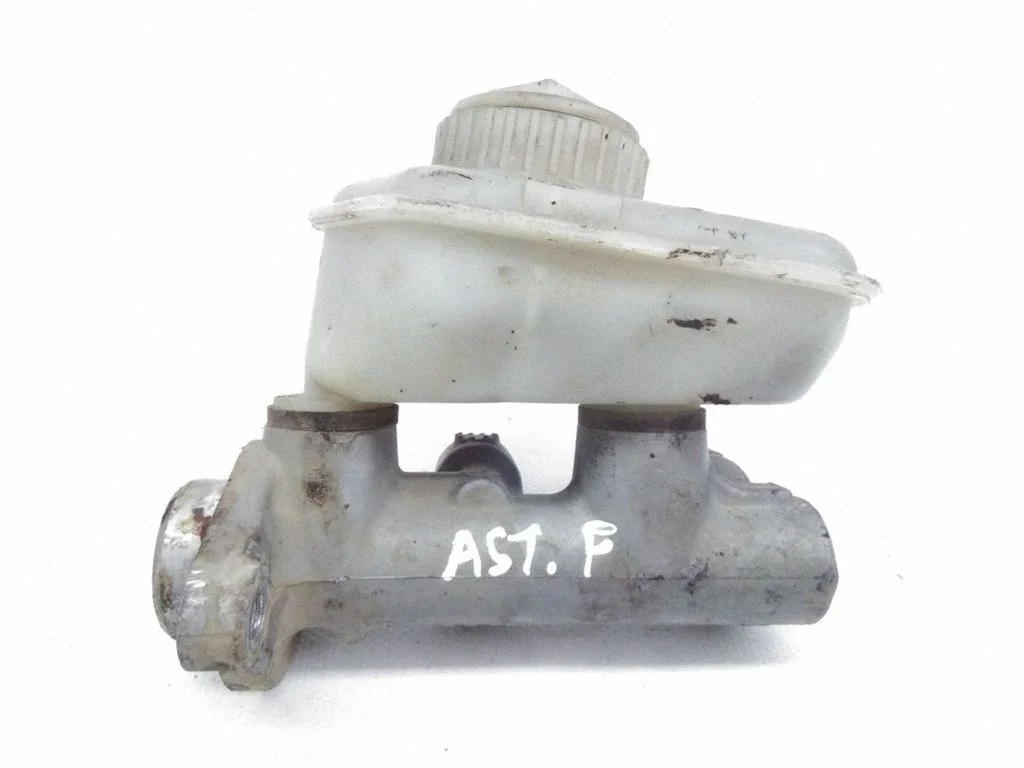 Master brake cylinder – Opel Astra F (1992-1998)