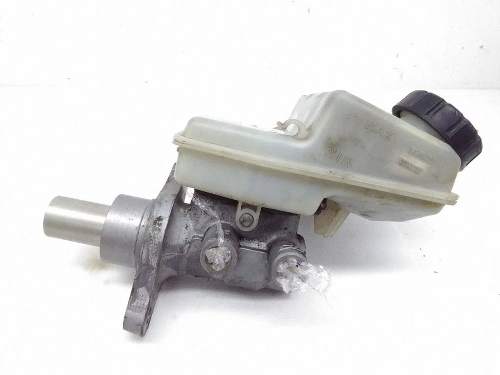 Master brake cylinder – Opel Zafira B (2005-2014)