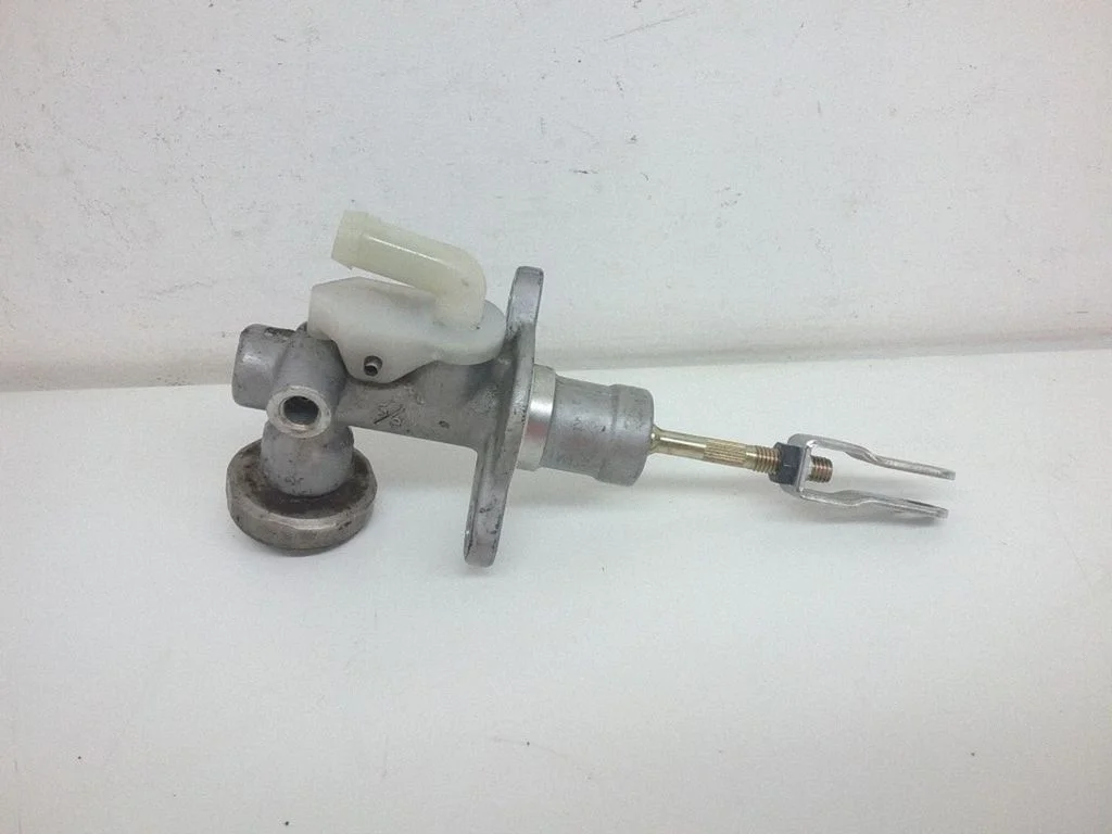 Piduri peasilinder – Nissan X-Trail T30 (2001-2007)