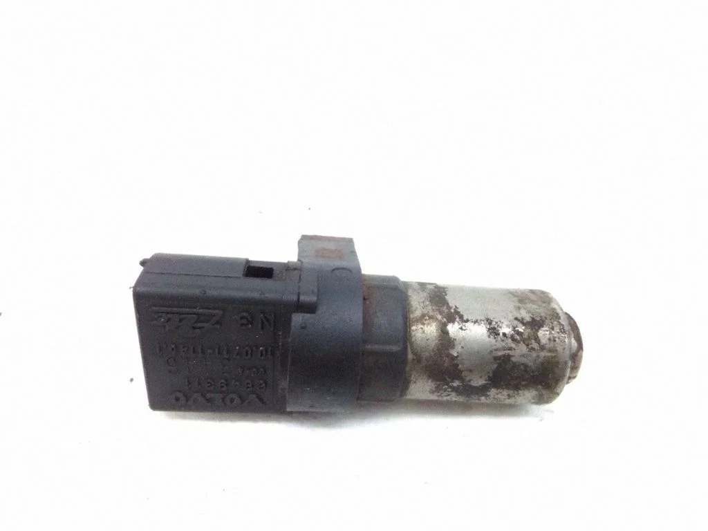 ABS brake wheel speed sensor – Volvo S70 V70 V70 XC (1997-2000)