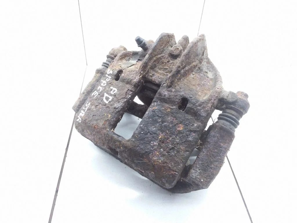 Front brake caliper – Mitsubishi Space Star (1998-2005)