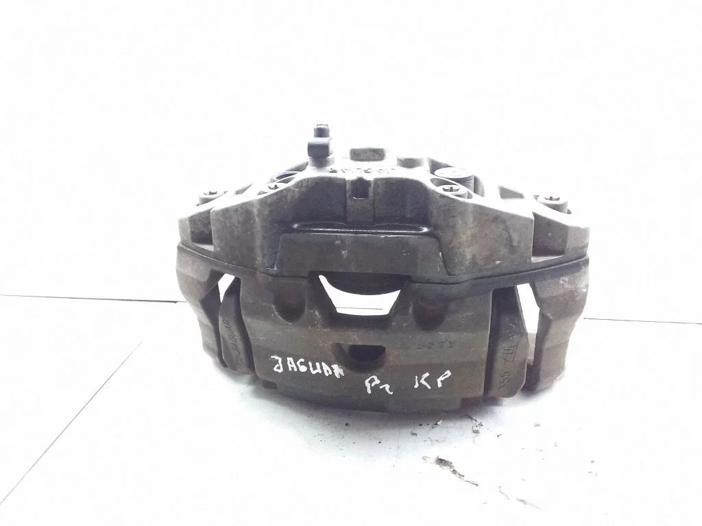 Front brake caliper – left