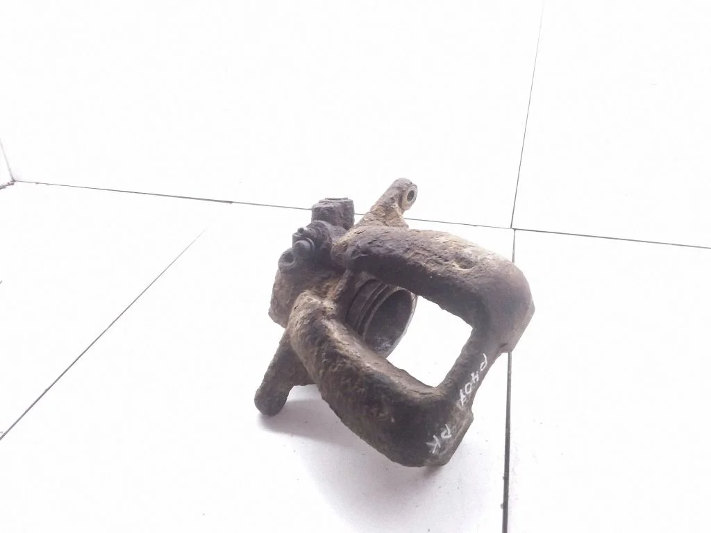 Esimene pidurisadul – eesmine vasak