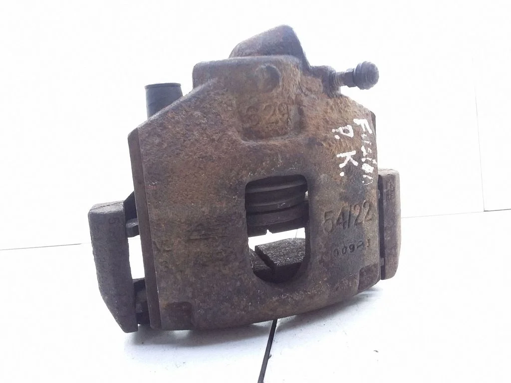 Front brake caliper – Ford Fusion (2002-2005)