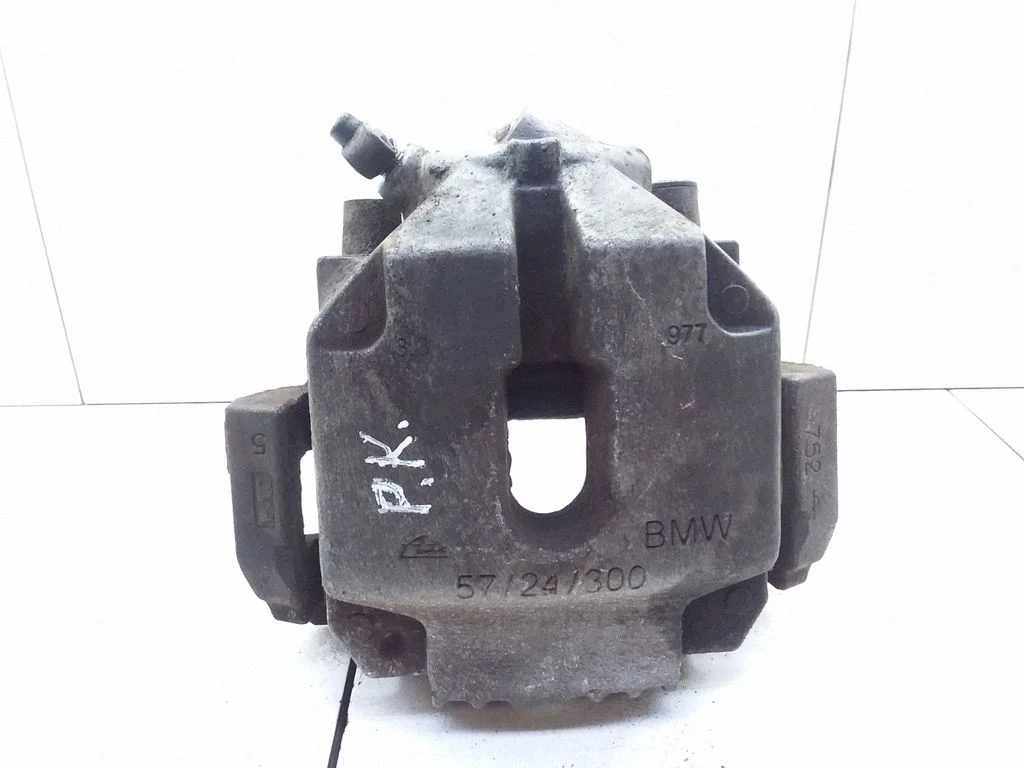 Front brake caliper – front left
