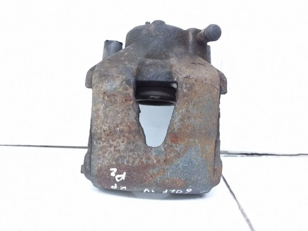 Front brake caliper – left