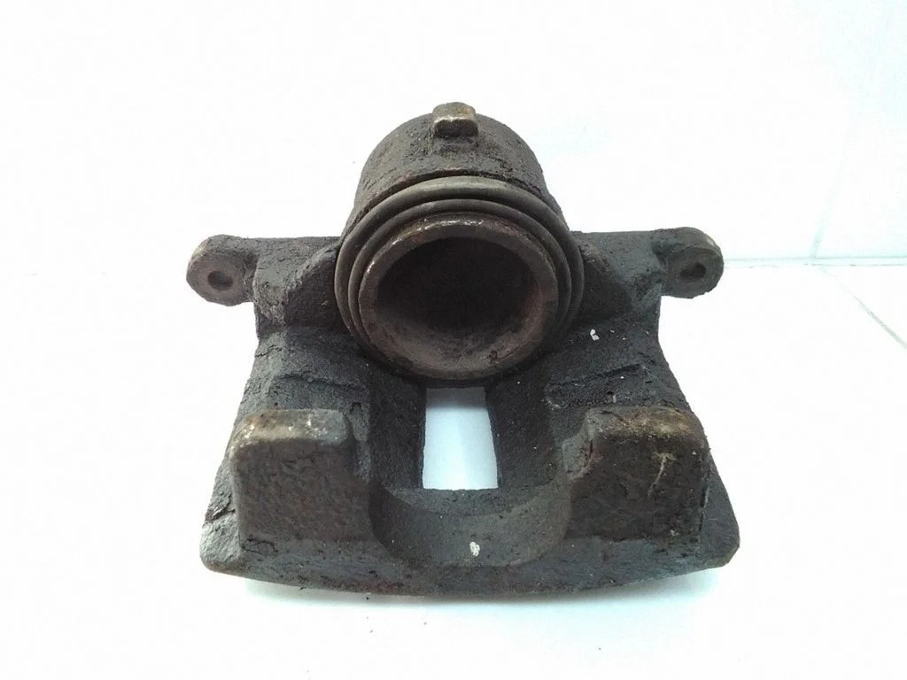 Esimene pidurisadul – Toyota Matrix (E130) (2001-2008)