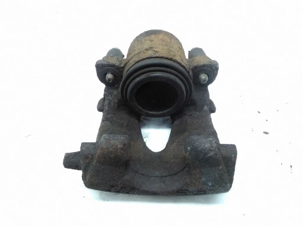 Front brake caliper – right