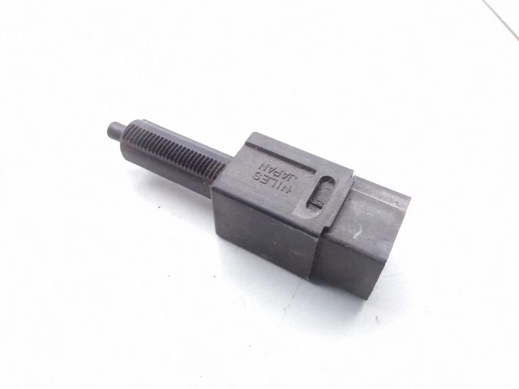 Brake pedal sensor switch – Nissan Primera (2002-2007)