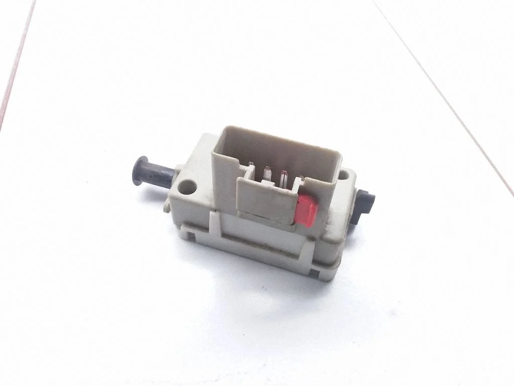 Brake pedal sensor switch 56045043AE
